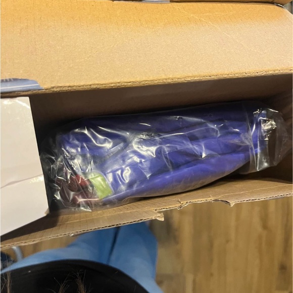 Island Genius Inflatable Football Target Trainer - Picture 2 of 2